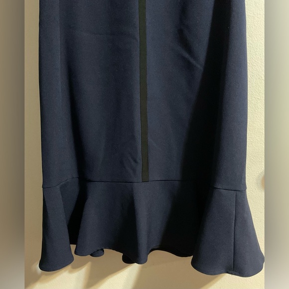 Karl Lagerfeld Women’s size 8 Dress. - Picture 2 of 5